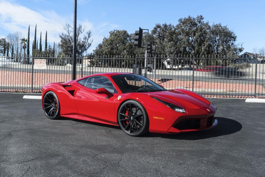  Ferrari 488 GTB on Forgiato Wheels 2016 года  (фото 1 из 9)